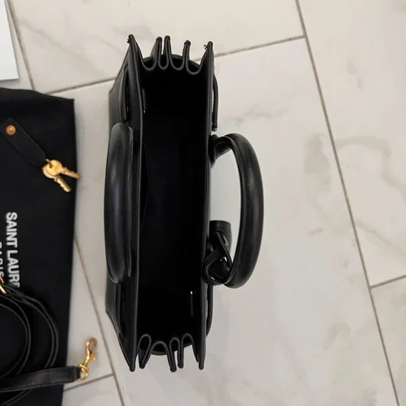 ❌SOLD❌ YSL NANO SAC DU JUOR. GOLD HARDWARE. SMOOTH LEATHER - Picture 8 of 14